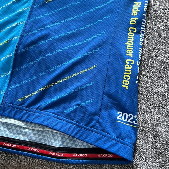 Bike Jersey - Picture 2 of 4